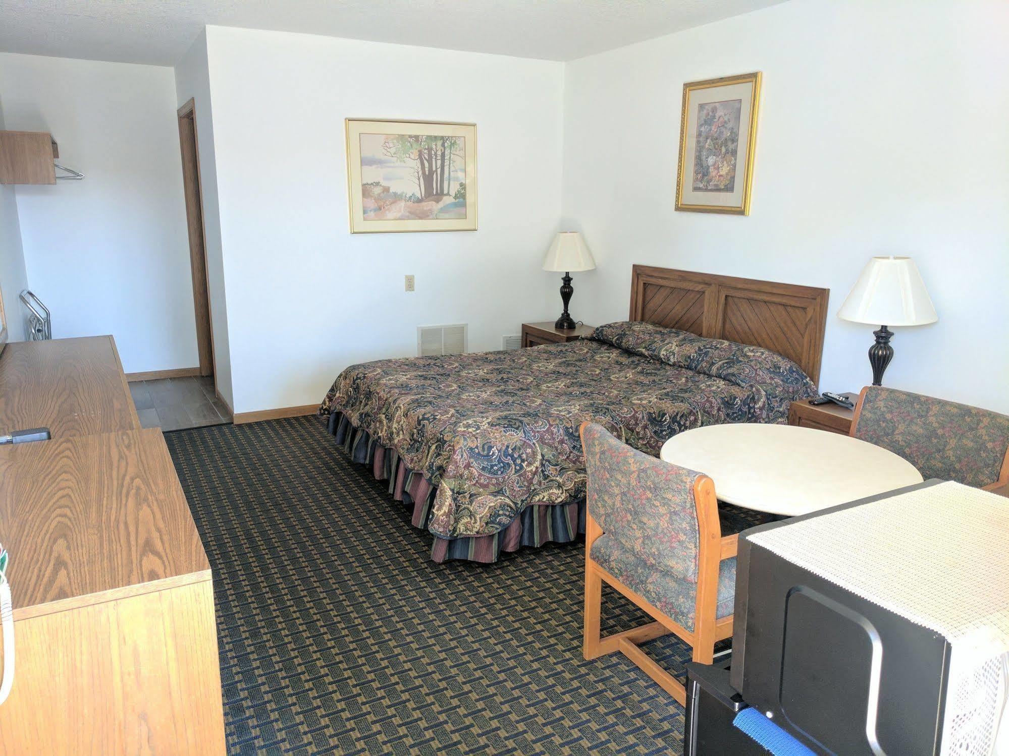 All Seasons Motel Rock Falls Екстериор снимка